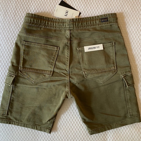 Zara 1975 Shorts - Picture 2 of 3